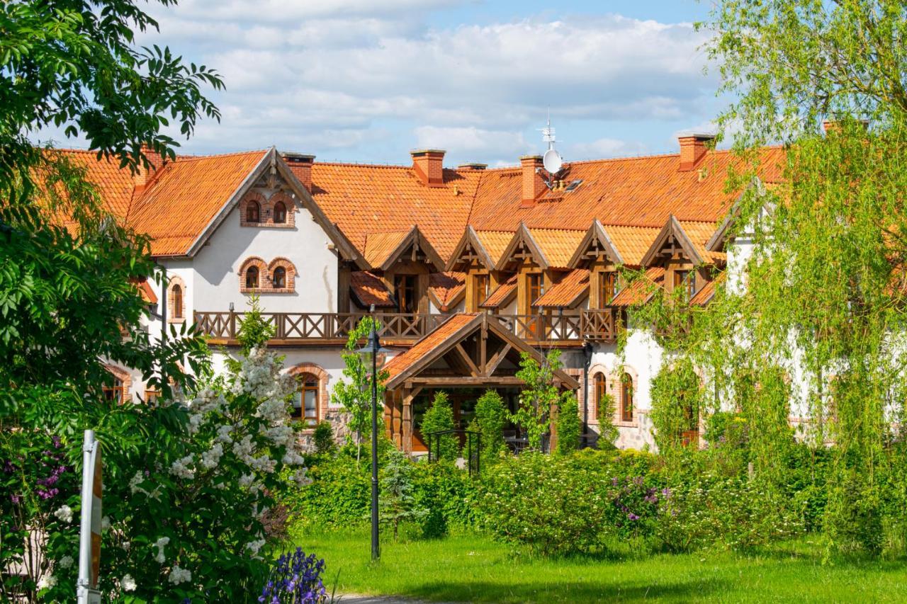 Hotel Folwark Lekuk Łękuk Mały Exteriér fotografie